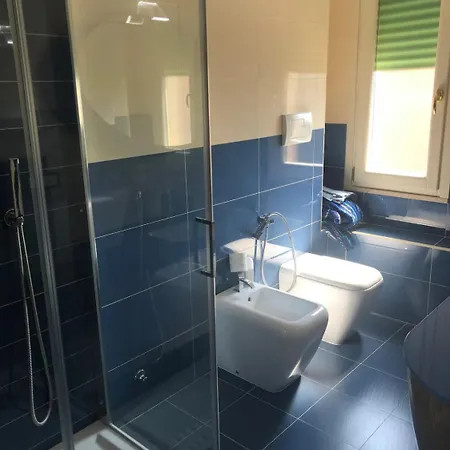 Daire Viola Salerno